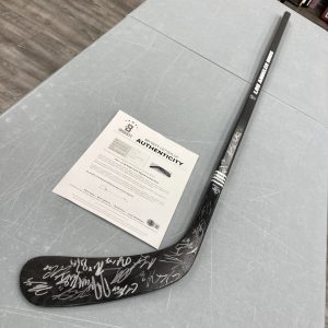 2011-12 Los Angeles Kings Stanley Cup Champs Team-Signed Hockey Stick Beckett