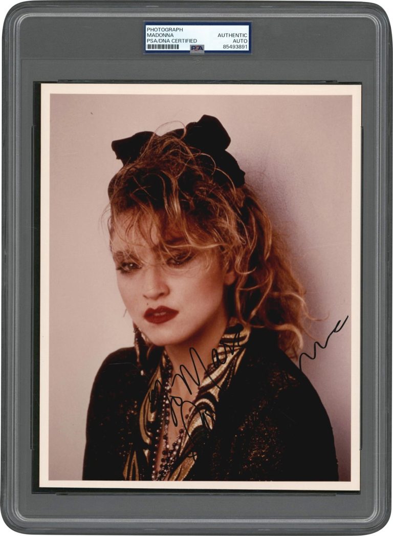Madonna Signed Vintage Desperately Seeking Susan 8x10 Movie Photo PSA DNA