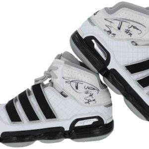 Tim Duncan Signed 2009 Game Used Adidas Sneakers Shoes MEARS & Beckett COA