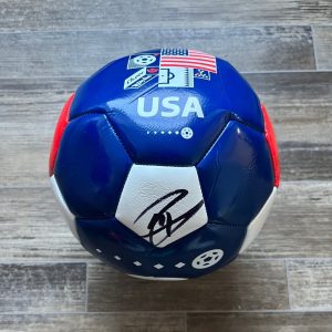 * CHRISTIAN PULISIC * signed soccer ball * USMNT * 2022 FIFA WORLD CUP QATAR