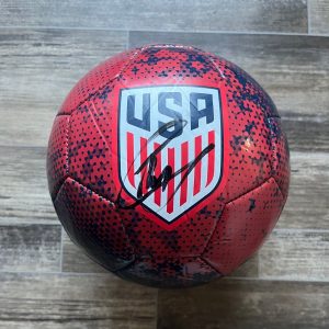 * CHRISTIAN PULISIC * signed soccer ball * USMNT * USA MENS SOCCER * 6