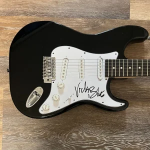 *  VICKI BLUE * signed electric guitar * THE RUNAWAYS * VICTORY TISCHLER-BLUE *