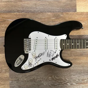 * BEAUTY SCHOOL DROPOUT * signed guitar * COLIE, BEEPUS, BARDO & MIKE ROSE * 4