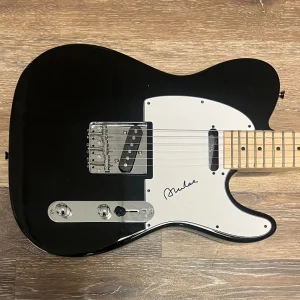 * ALBERT LEE * signed electric guitar * THE CRICKETS * HOGAN'S HEROES * 1