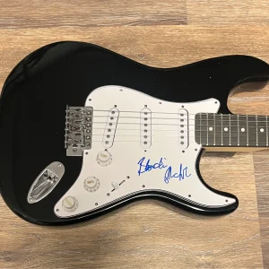 * BLONDIE CHAPLIN * signed electric guitar * BEACH BOYS *