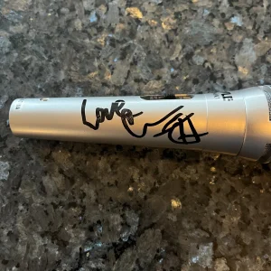 * COMMON * signed microphone * BE *