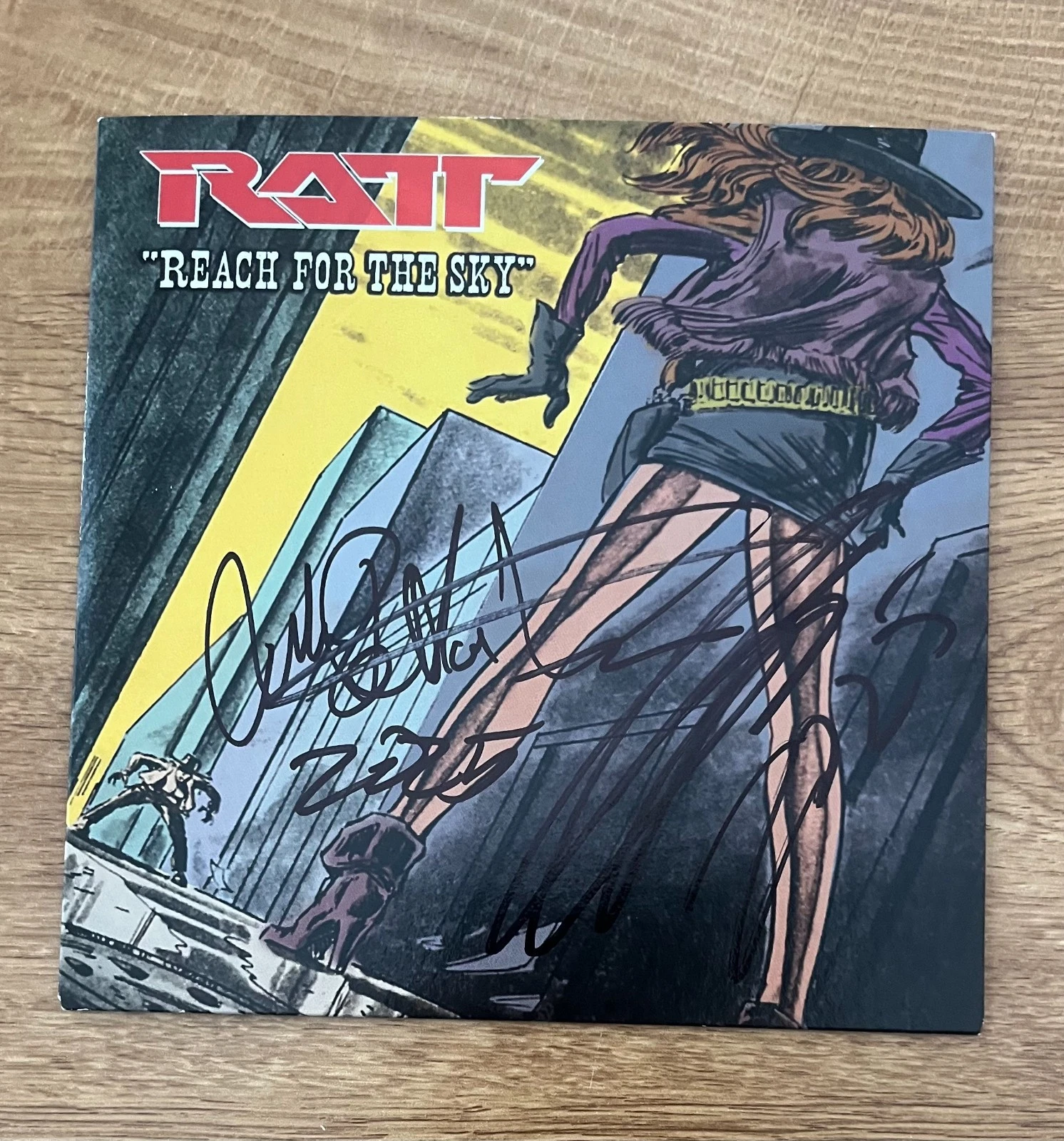 * RATT * signed vinyl album * REACH FOR THE SKY * STEPHEN PEARCY ...