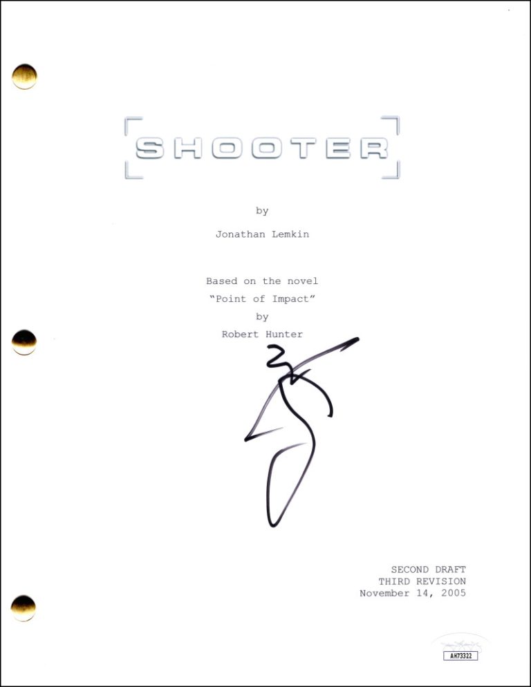 Mark Wahlberg Signed Autograph Shooter Movie Script - Bob Lee Swagger w/ JSA COA
