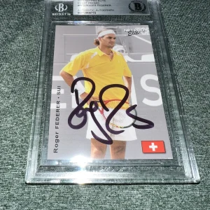 Roger Federer Signed 2003 Netpro Elite Trading Card GOAT Beckett Encap