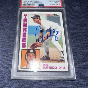 Don Mattingly Signed 1984 Topps Rookie Card New York Yankees PSA/DNA #4