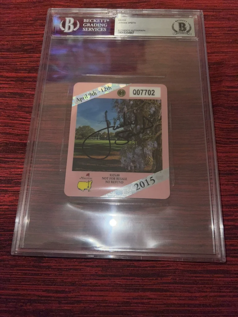 Jordan Spieth Signed Official 2015 Masters Badge 2015 Champion PGA Beckett