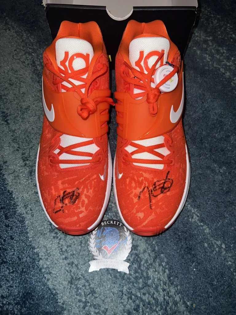 Kevin Durant Signed Shoes KD14 TB Promo Size 13 NBA Superstar Beckett