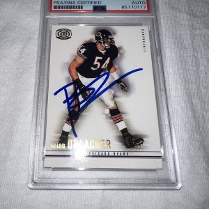 Brian Urlacher Signed 2001 Dynagon Trading Card Chicago Bears Legend PSA/DNA