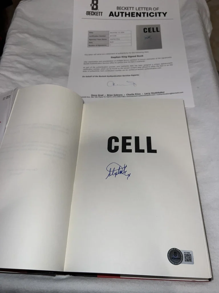 Stephen King Signed 1st Edition, 1 Printing CELL Book 2006 Beckett LOA