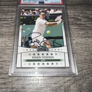 Roger Federer Signed 2018 Leaf Trading Card Special Release Stars GOAT PSA/DNA