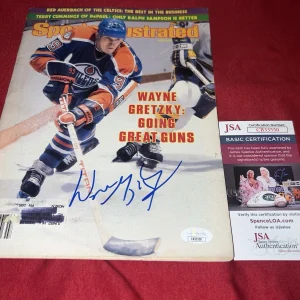 Wayne Gretzky Signed Sports Illustrated Full Magazine Feb 15, 1982 JSA Auth