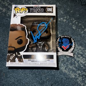 Winston Duke Signed Official M’Baku Funko Pop Figure Marvel Wakanda Beckett
