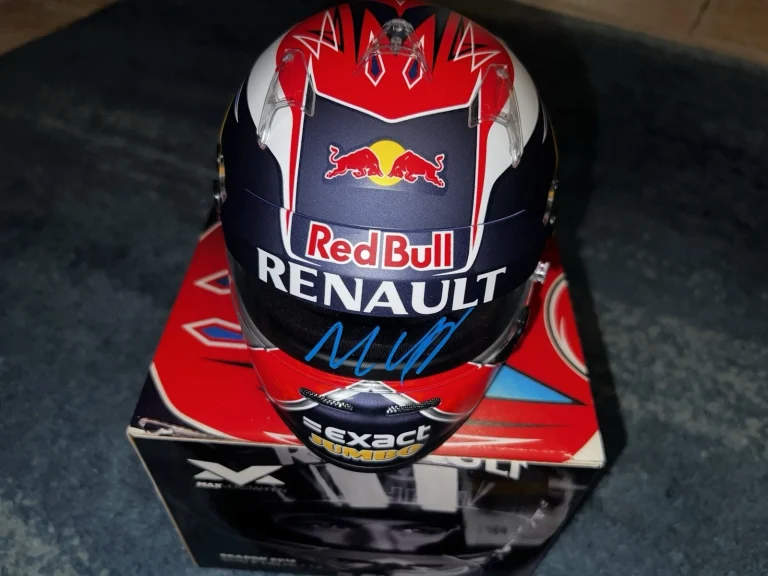 Max Verstappen Signed Official 2015 Season Mini Helmet Red Bull 1:2 JSA Auth