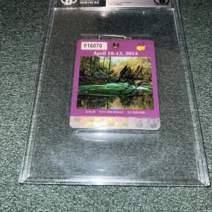 Bubba Watson Signed Official 2014 Masters Badge Ticket Winner Beckett Slab