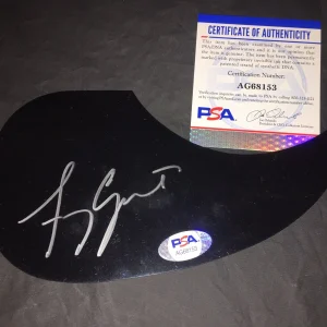 Amy Grant Signed Acoustic Pickguard “Unguarded” “Lean On Me” PSA/DNA #8