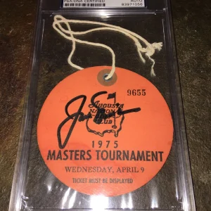 Jack Nicklaus Signed Official 1975 Masters Badge Golden Bear 6x Champ PSA/DNA