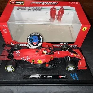 Carlos Sainz Signed Official Ferrari 1:18 Model Car 2022 Superstar Beckett
