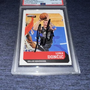 Luka Doncic Signed 2019 SI For Kids Trading Card Rookie Mavs PSA/DNA Gem Mint 10