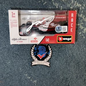 Zhou Guanyu Signed Official Alpha Romeo 1:43 Car Star Driver Stake Beckett