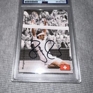 Roger Federer Signed 2003 Netpro Elite Trading Card GOAT PSA/DNA