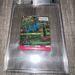 Dustin Johnson Signed Official 2020 Masters Badge Champion Beckett Auto Grade 10