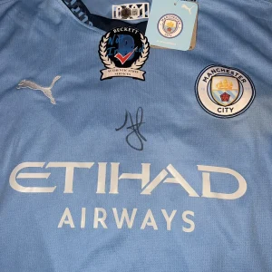 Julian Alvarez Signed Manchester City FC Jersey 2022 World Cup Legend Beckett