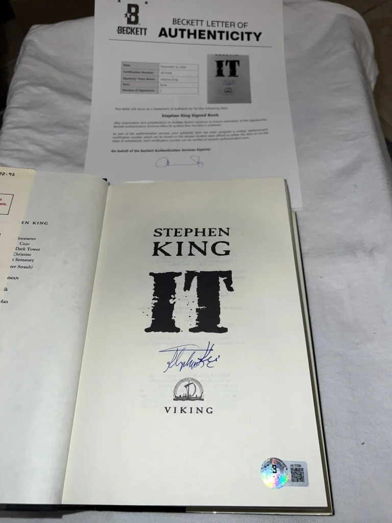 Stephen King Signed 1st Edition, 1 Printing IT Book Viking 1986 Beckett