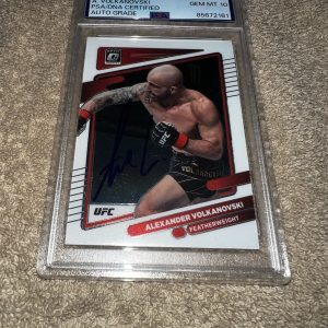 Alexander Volkanovski Signed 2022 Donruss Optic Trading Card PSA/DNA Auto 10