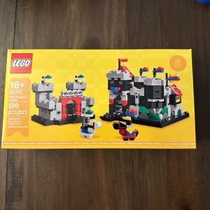 LEGO 40775 MINI KNIGHT'S CASTLE GWP BRAND NEW IN HAND SEALED