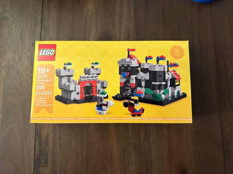 LEGO 40775 MINI KNIGHT’S CASTLE GWP BRAND NEW IN HAND SEALED COLLECTIBLE MEMORABILIA