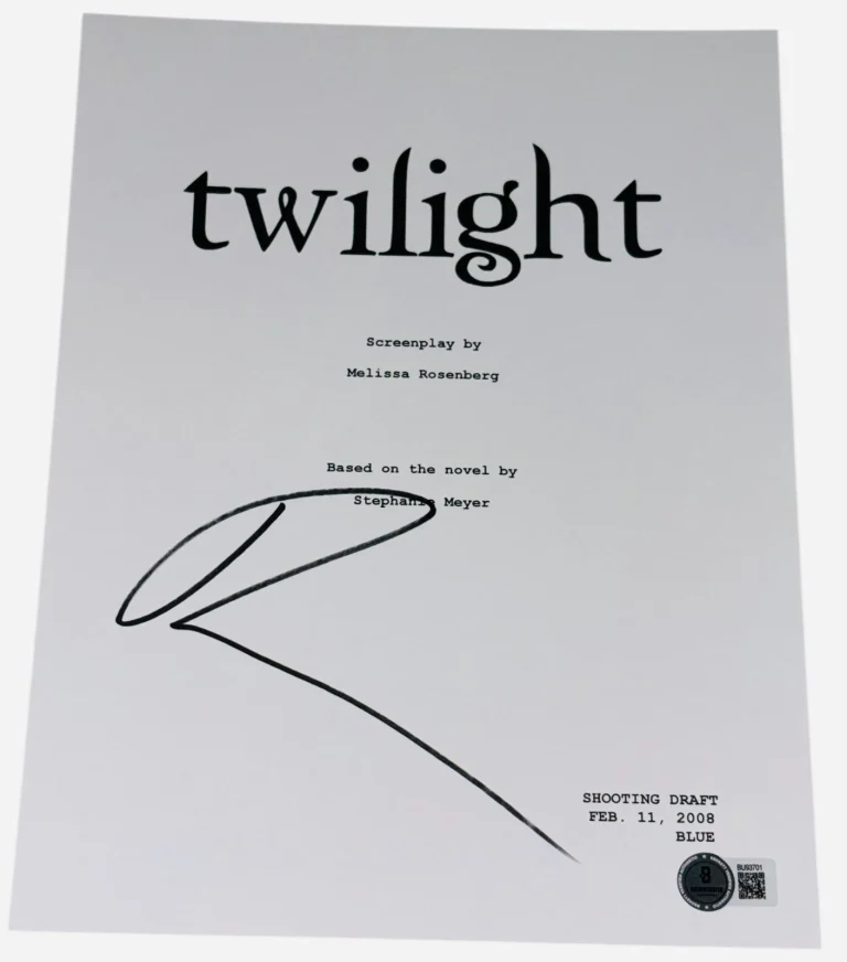 Robert Pattinson Signed Autograph Twilight Full Movie Script Screenplay Beckett