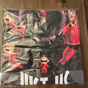 KITH X PIXAR THE INCREDIBLES JUST US T TEE SHIRT BLACK L LARGE NWT NEW