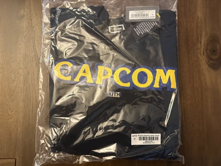 KITH CAPCOM VINTAGE NELSON CREWNECK SWEATER NOCTURNAL SIZE M LARGE NWT NEW