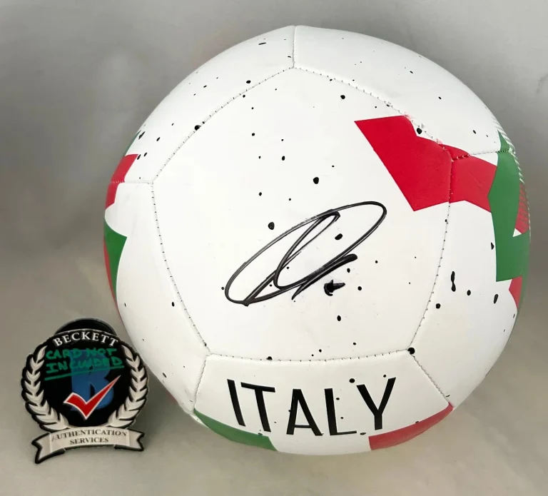 Francesco Totti Signed Soccer Ball Italy 2006 World Cup Beckett BAS 1 COA