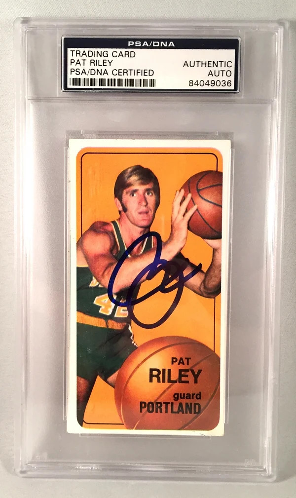 Pat Riley Signed Rookie Card 1970-1971 TOPPS Los Angeles Lakers PSA/DNA COA