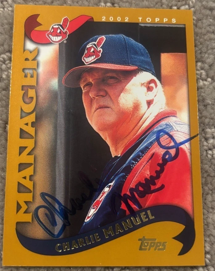2002 Topps Charlie Manuel signed autographed card #301 Cleveland Indians