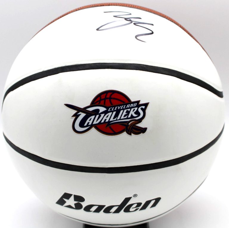 Lonzo Ball Signed Cleveland Cavaliers Logo Basketball W/Beckett BAS COA BU41292