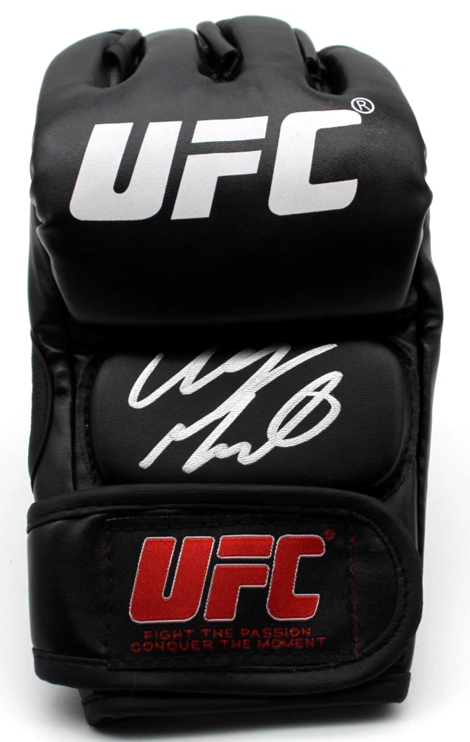 Clay Guida Signed UFC Training Glove MMA w/Beckett COA BAS BT56297