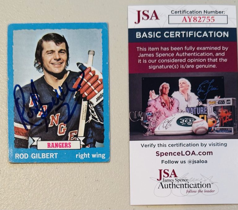Rod Gilbert Signed Autographed 1973-74 Topps Card #88 JSA Cert NHL HOF Rangers