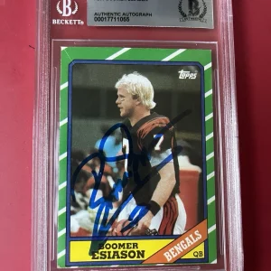 Boomer Esiason Bengals 1986 Topps Rookie Card Signed Auto Beckett BAS Slabbed