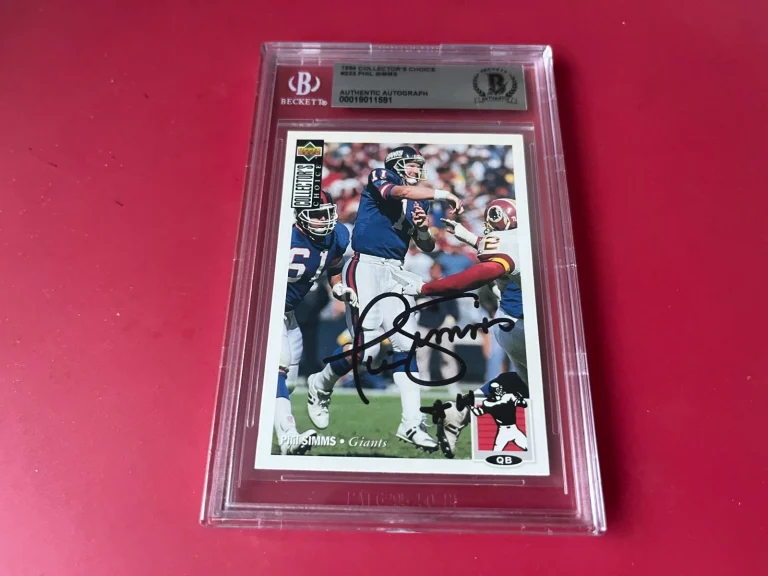Phil Simms Giants NFL 1994 UD Collector's Card Signed Auto Beckett BAS Slabbed