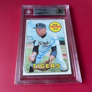 Dick Tracewski MLB 1969 Topps Card Signed Auto Beckett  BAS ENCAPSULATED
