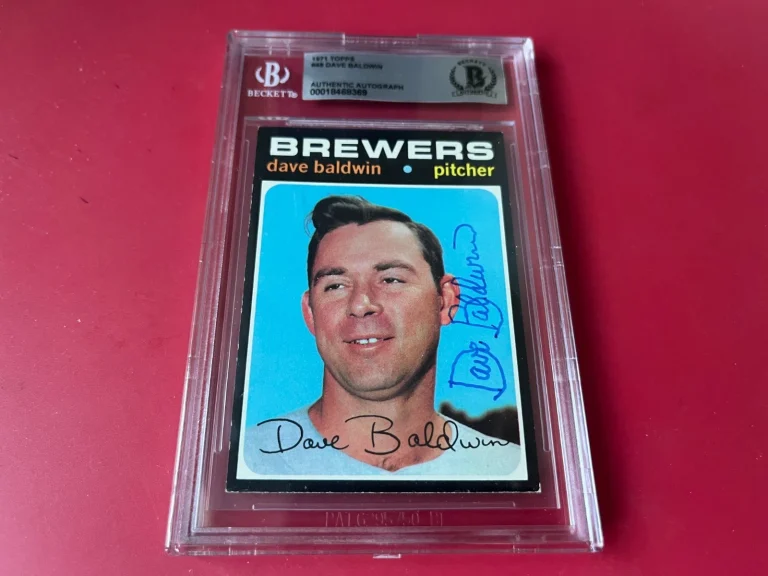 Dave Baldwin MLB 1971 Topps Card Signed Auto Beckett  BAS ENCAPSULATED