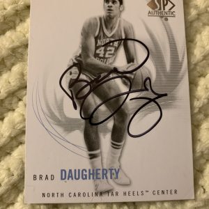 Signed Trading Card Brad Daugherty Autographed Basketball North Carolina Tarheel