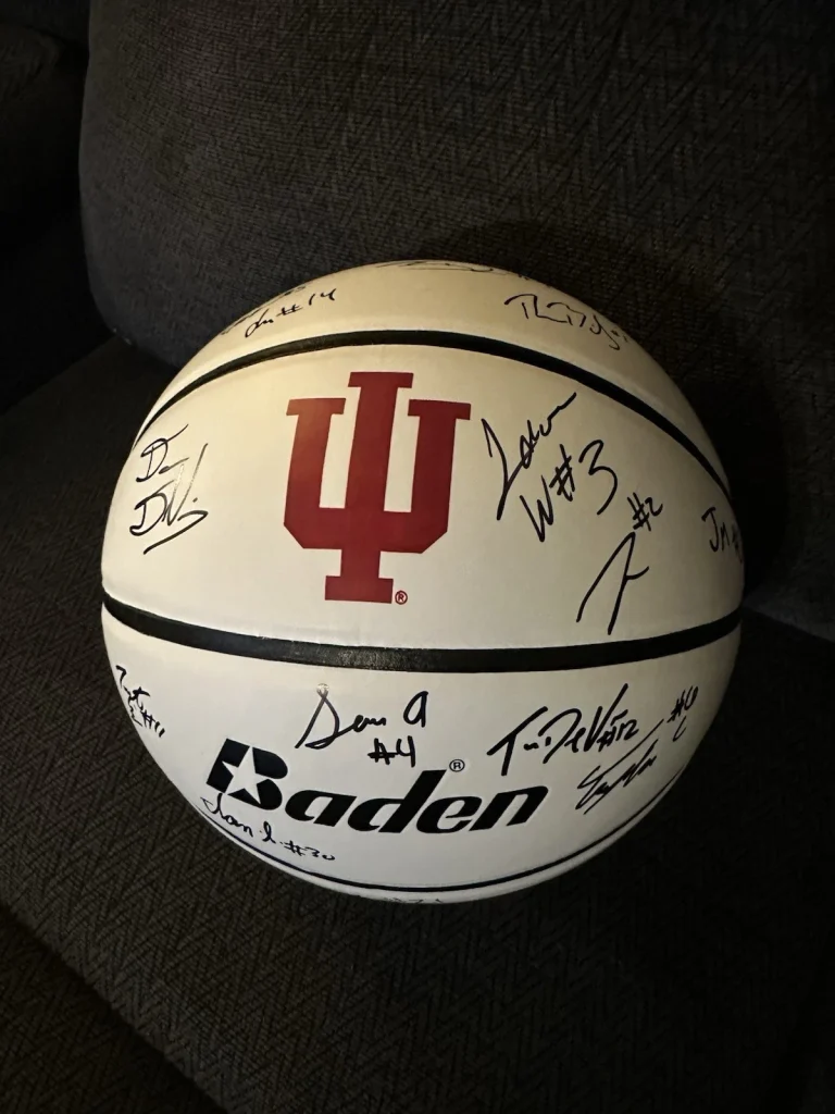 Team Signed Men's Basketball Indiana Hoosiers 2025-2026 Darian DeVries Tucker ++